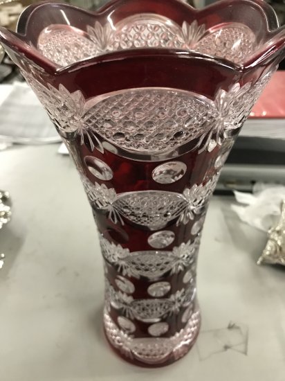 Red Glass Vase 24cm - Click Image to Close